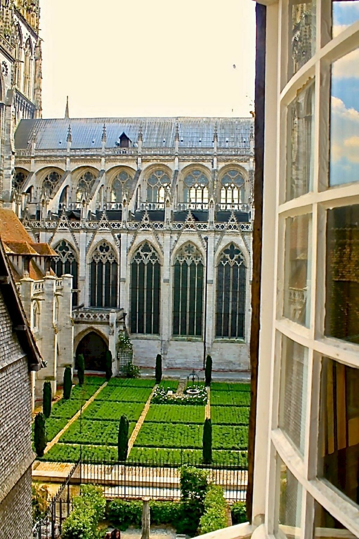 Mercure Rouen Centre Cathédrale Esterno foto